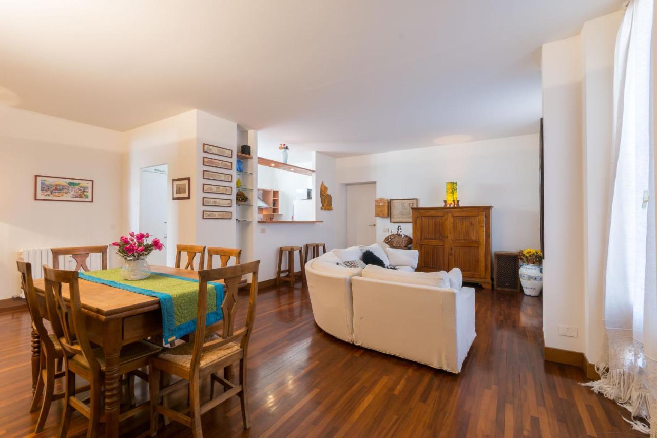 Apartment Brera 27 Mailand
